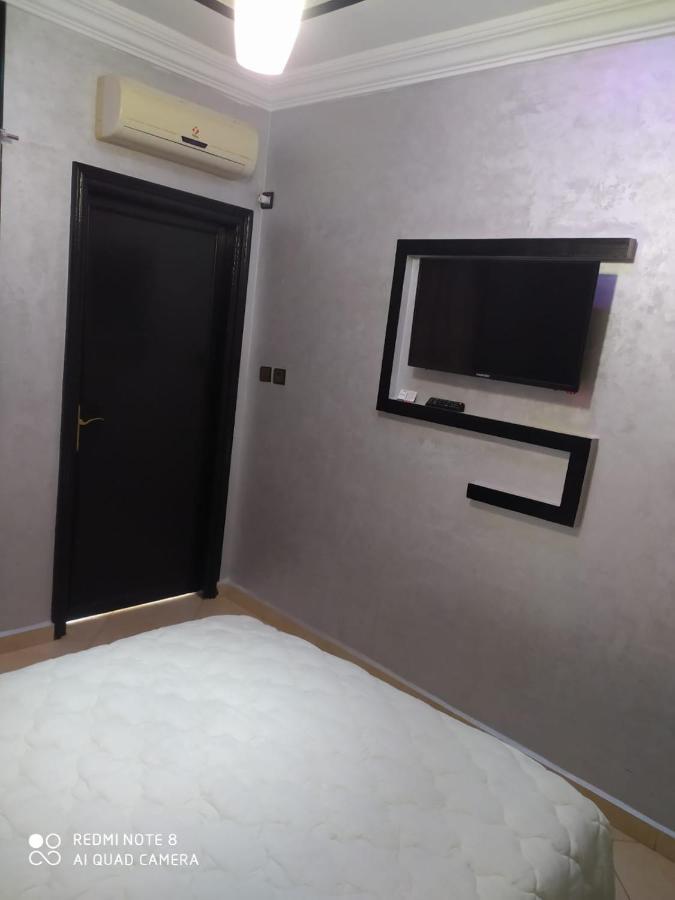 Hotel La Coline 贝尼迈拉勒 外观 照片