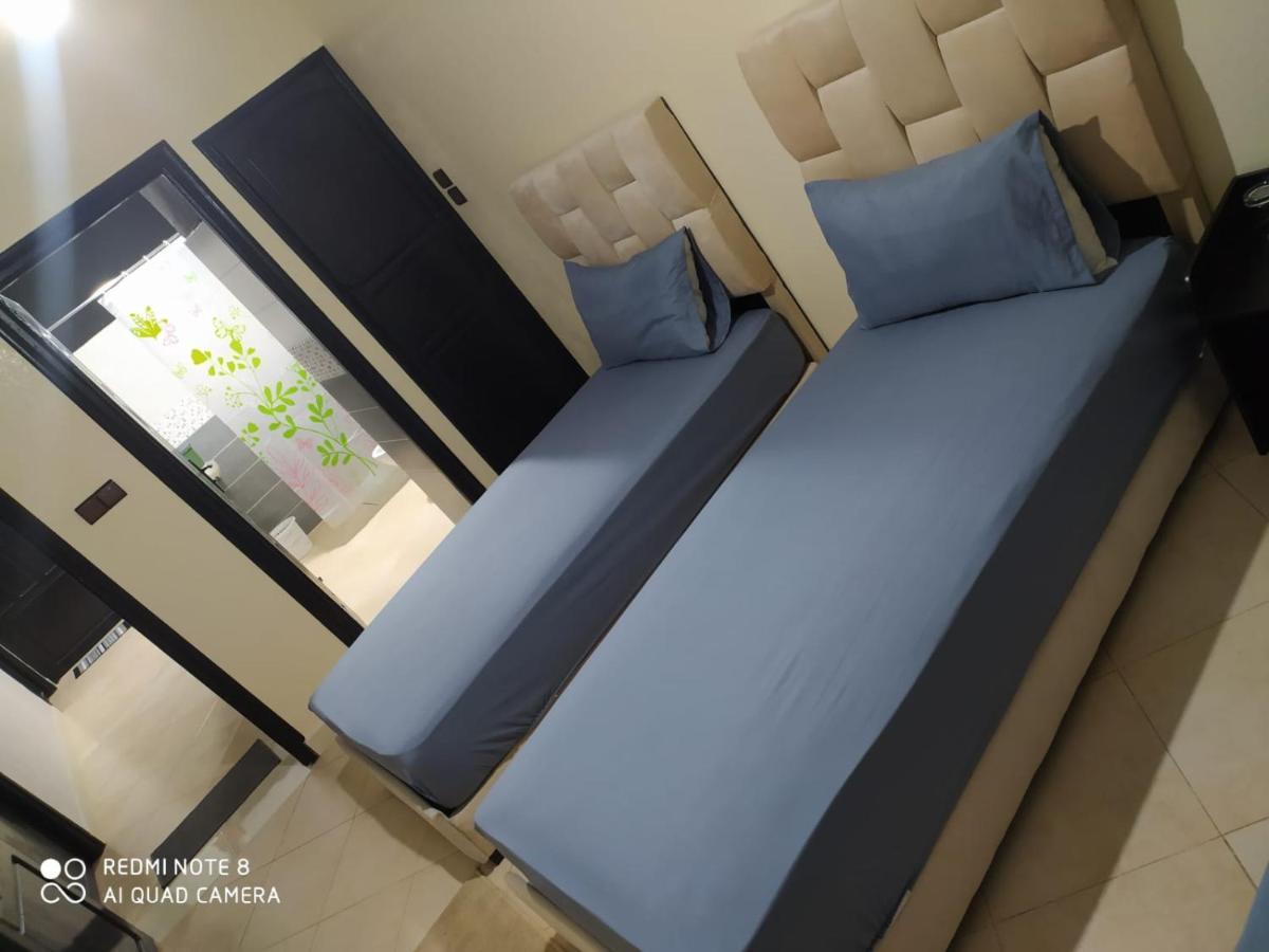 Hotel La Coline 贝尼迈拉勒 外观 照片