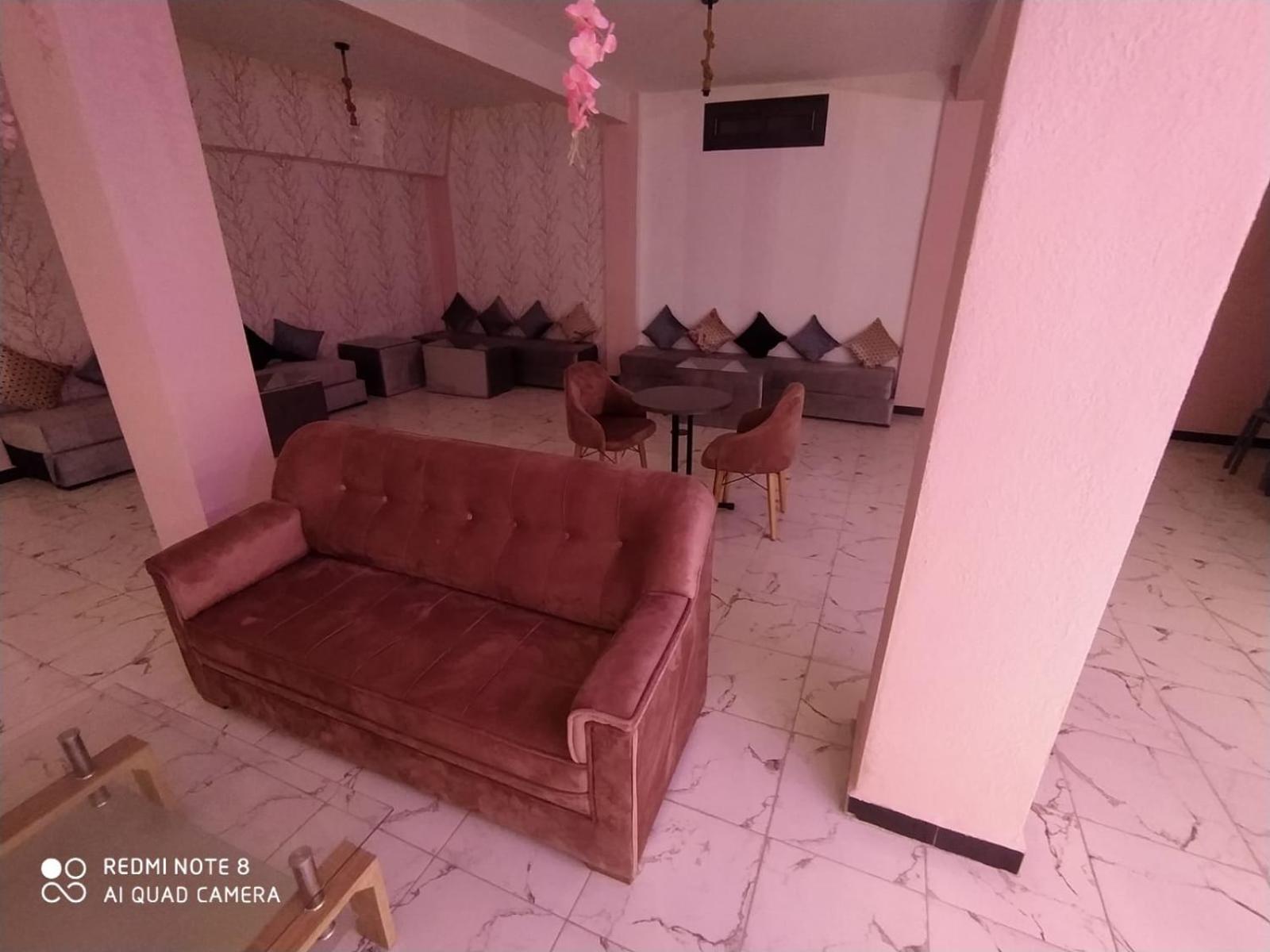 Hotel La Coline 贝尼迈拉勒 外观 照片